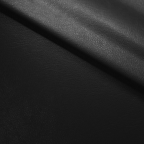 Vogue Black
